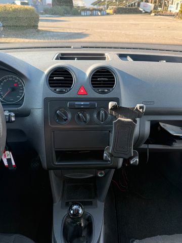 VW Caddy