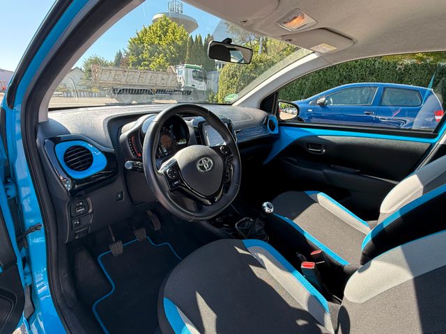 TOYOTA Aygo