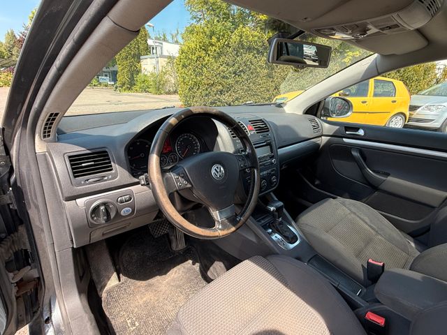 VW Golf