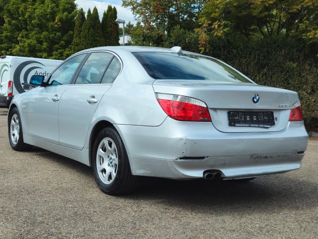 BMW 525